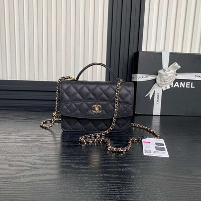 Handle Black with Golden Buckle CH-041