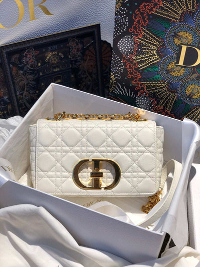 White with Chain DI-024