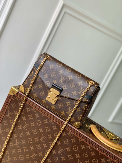 Envelope Shape Brown with Gold Chain LV-012