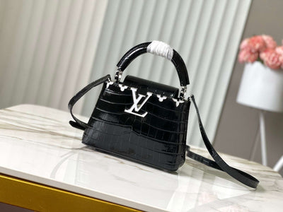 Rectangular Crocodile Black with Silver Details LV-017