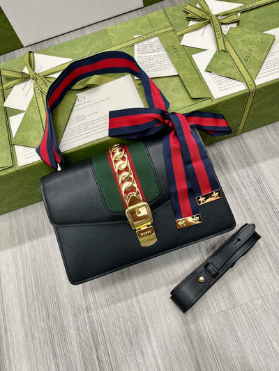 Rectangular Black with Gold Chain and Ribbon LV-031