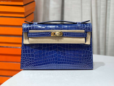 H-K Navy Blue in Crock